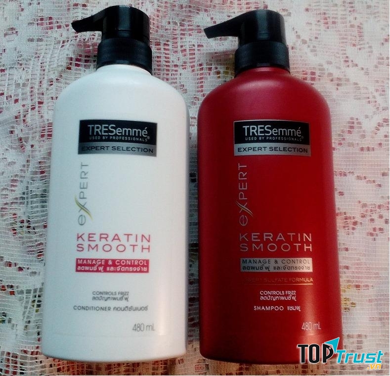 Combo dầu gội và xả Tresemmé Keratin Smooth