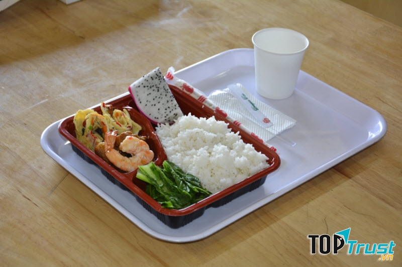 Hộp cơm văn phòng lịch sự