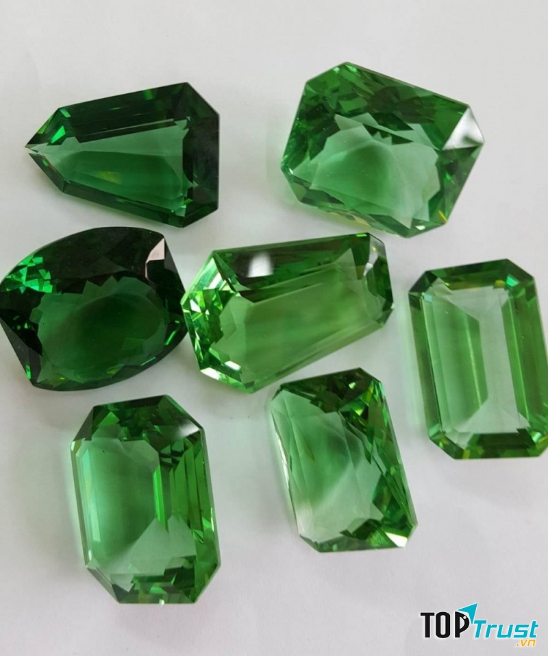 Thủy tinh tự nhiên giúp cải thiện sự sáng tạo