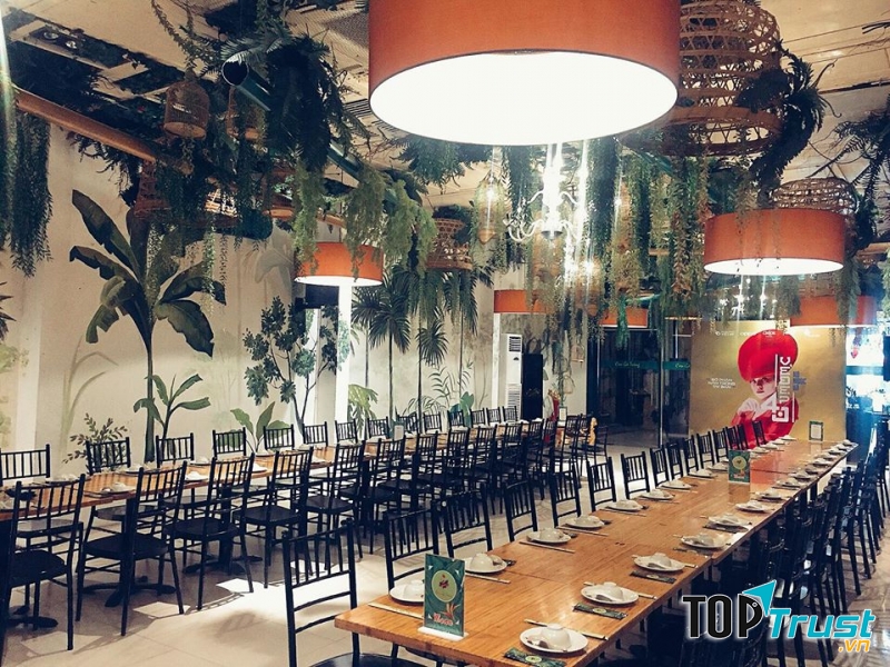 Nhà hàng Con Gà Trống