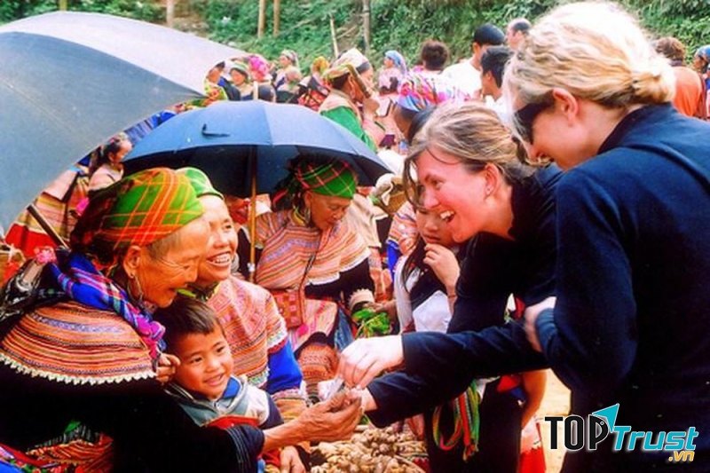 Con người thân thiện, mến khách