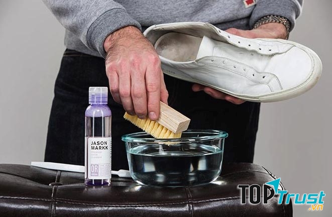 Cồn và bông y tế