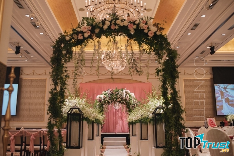 CONFETTI Vietnam wedding planner