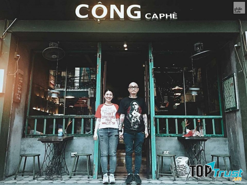 Cộng cafe Hoàng Cầu