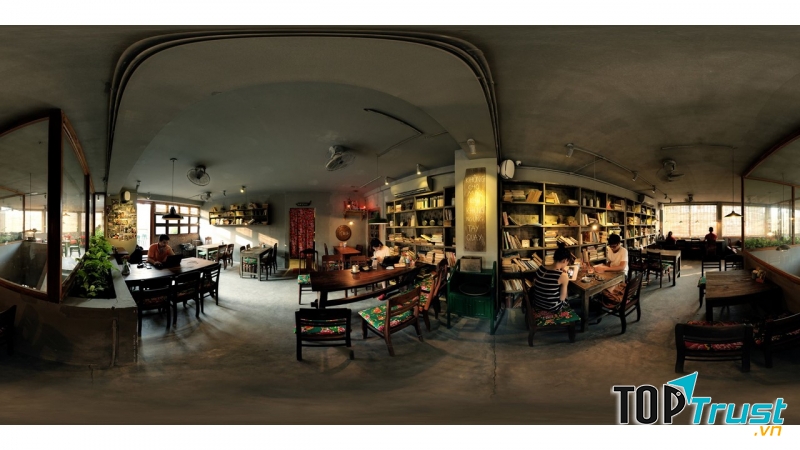 Cộng Caphe Phạm Ngọc Thạch