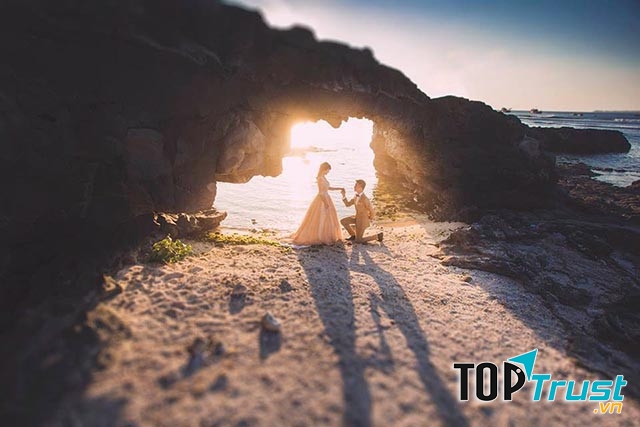 Cổng Tò Vò, địa điểm chụp ảnh cưới lãng mạn