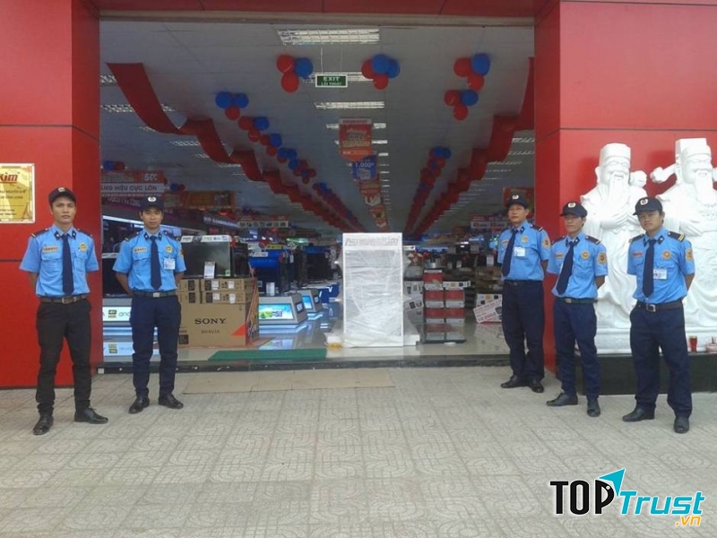 Nhân viên chuyên nghiệp, giàu kinh nghiệm