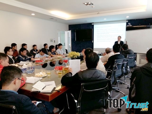 Một buổi học tại trung tâm Vndirect