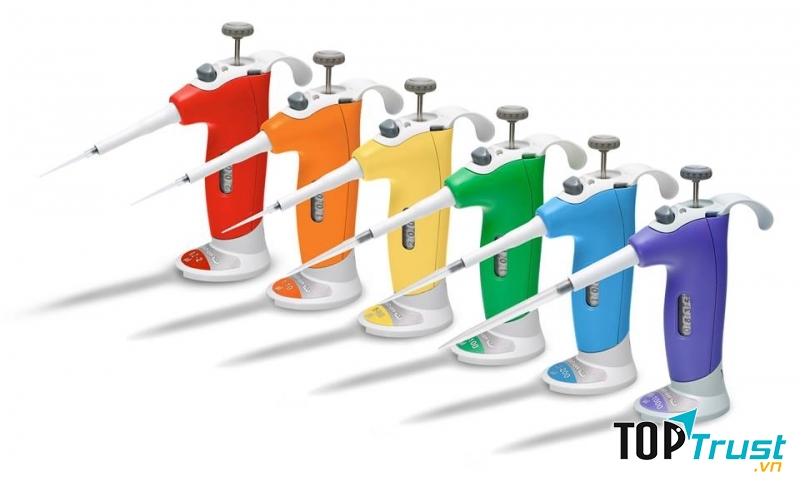 Pipette Ovation M một trong những sản phẩm cung cấp bởi TBR