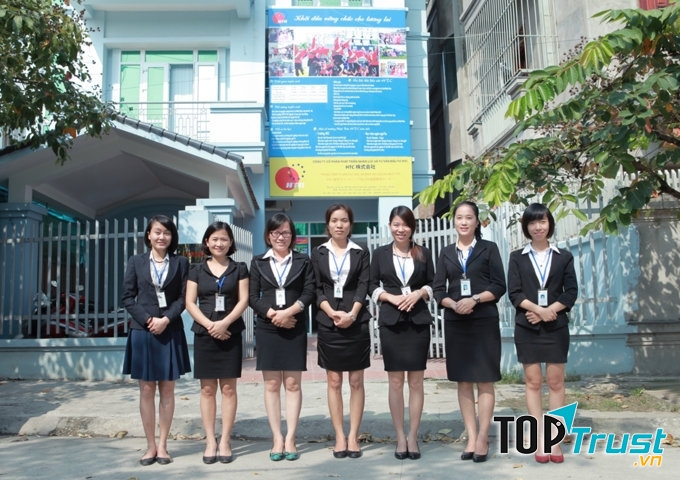 CÔNG TY CỔ PHẦN GIÁO DỤC VÀ PHÁT TRIỂN NHÂN LỰC HT VIỆT NAM