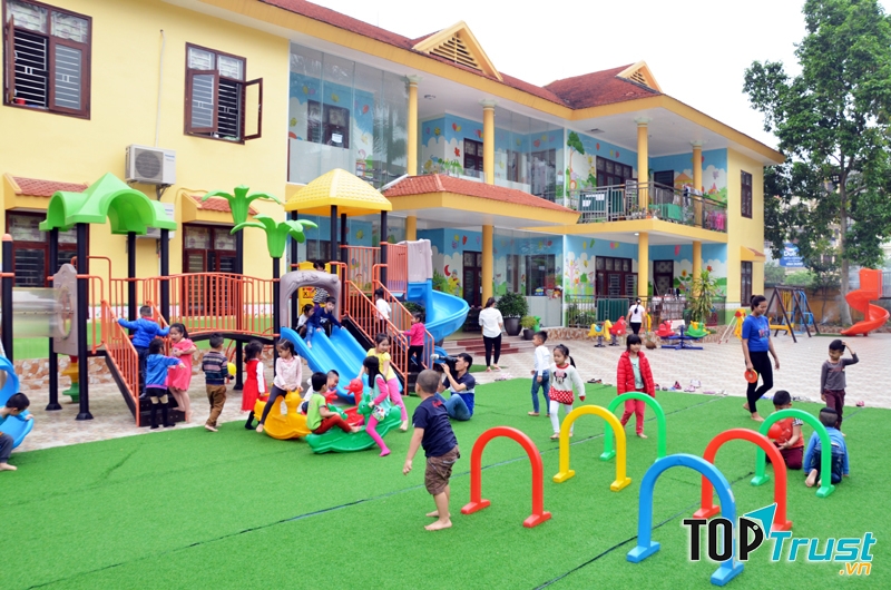 Với tiêu chí đảm bảo an toàn cho trẻ là trên hết, Thịnh Phát cam kết sản phẩm đều được sản xuất với chất liệu đảm bảo, không gây hại tới sức khỏe, độ bền hiệu quả.
