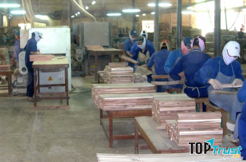 Chế biến lâm sản nội thất xuất khẩu