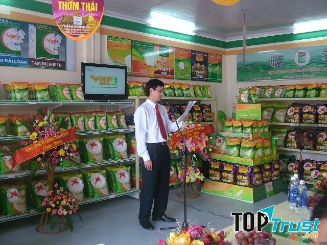 Công ty cổ phần phân phối bán lẻ VNF1 chuyên kinh doanh gạo
