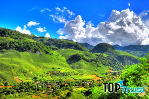 Tour Sơn La