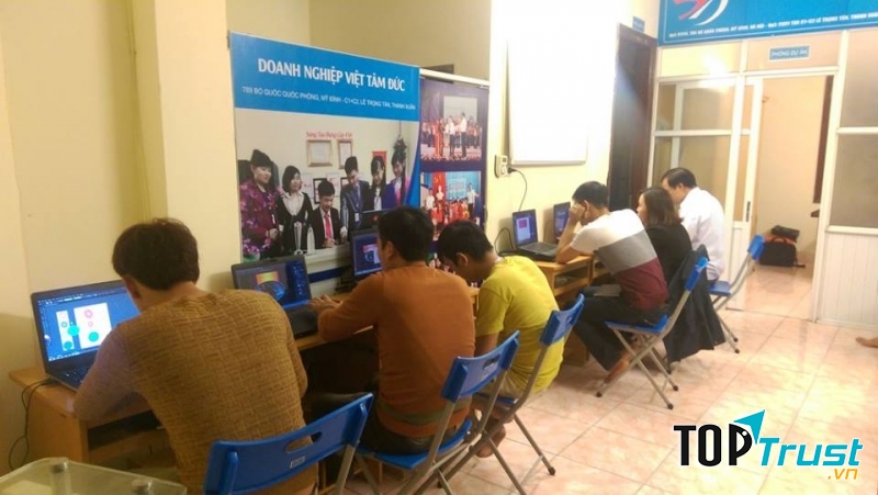 Học thiết kế web tại Công ty CP Thương mại và Giáo dục Việt Tâm Đức