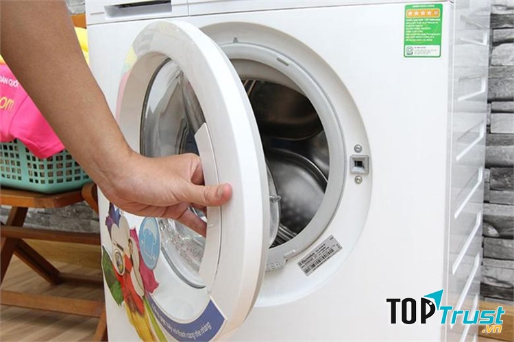 Công ty Điện Tử Điện Lạnh Bách Khoa - dịch vụ sửa chữa máy giặt tại nhà ở Hà Nội giá rẻ và uy tín nhất