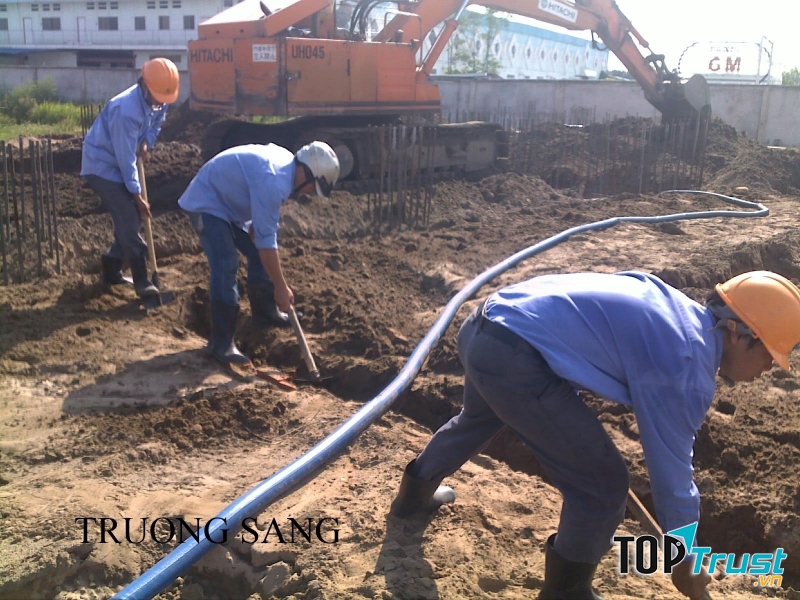 Hệ thống nhân viên đông đảo của Trường Sang luôn sẵn sàng phục vụ tận nơi, nhiệt tình, hiệu quả.