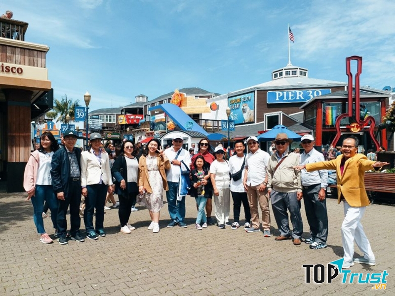 Một tour du lịch nước ngoài được Vietravel tổ chức