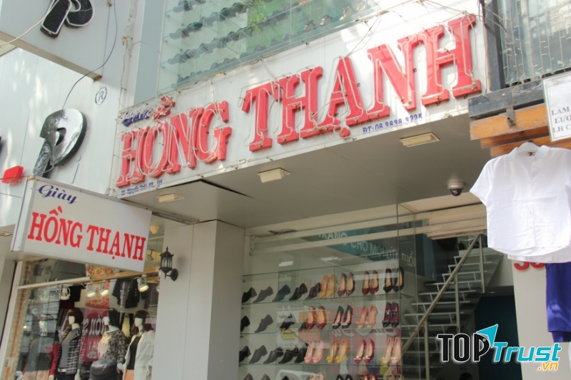 Cửa hàng giày Hồng Thạnh