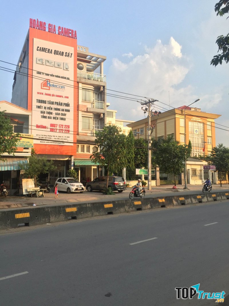 Công ty công nghệ viễn thông Hoàng Gia