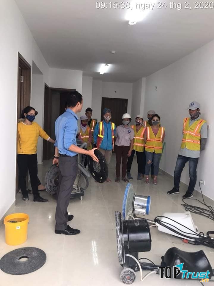 Công ty TNHH Đầu tư & Dịch vụ Mirai