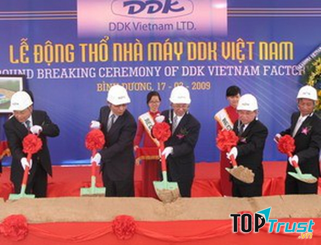 Lễ động thổ nhà máy