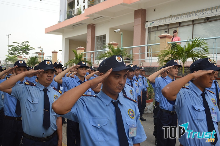 Vwj sỹ Đức Tâm.