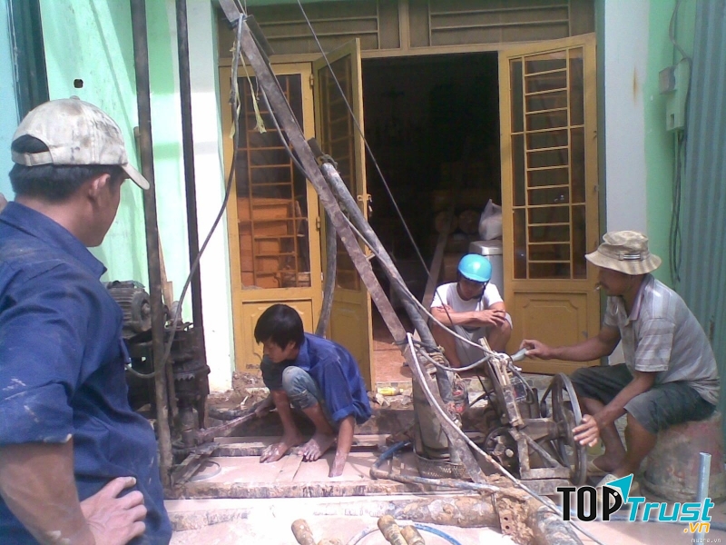 Công ty TNHH Dịch vụ Thương mại khoan giếng Đại Thành Nam