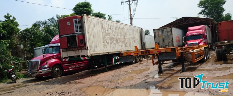 Hàng hóa vận chuyển bằng Container rất đa dạng