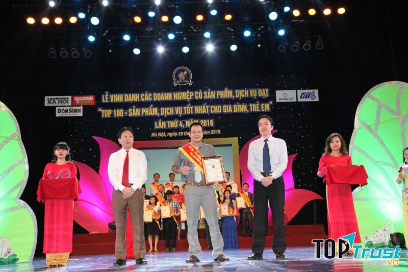 Sản phẩm của Á Âu lọt Top 100 sản phẩm, dịch vụ tốt Nhất cho gia đình và trẻ em năm 2016