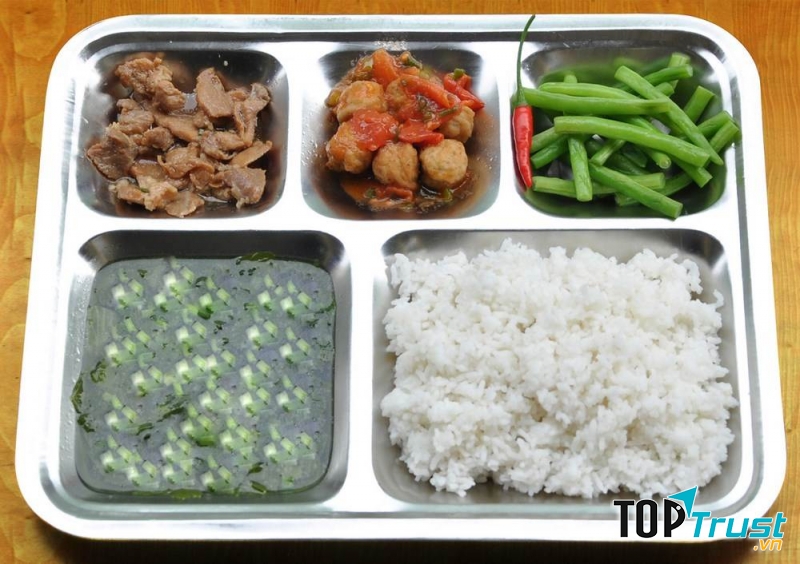 Công ty TNHH DV suất ăn công nghiệp Đại Tùng Lâm