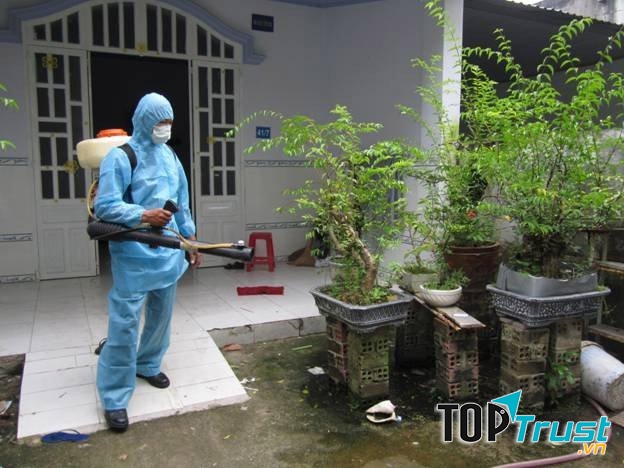 Vietnam Pest Control được đầu tư đầy đủ các , thiết bị, công cụ chuyên dụng và hiện đại, đảm bảo cho việc phun thuốc muỗi đúng theo liều lượng, thời gian