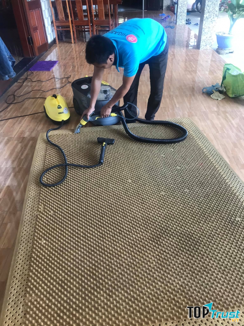 Dịch vụ vệ sinh công nghiệp Higashi