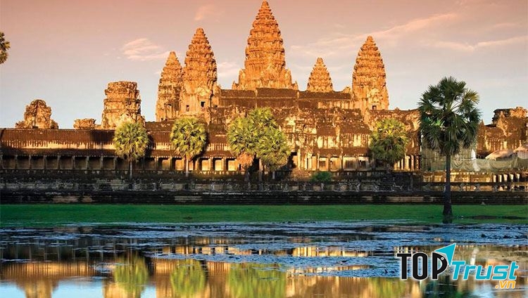 Địa điểm do CÔNG TY TNHH MTV SÓNG PHÙ SA tổ chức tham quan