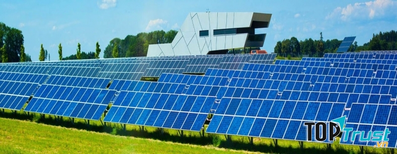 SOTO lắp đặt hệ thống điện mặt trời cho doanh nghiệp.