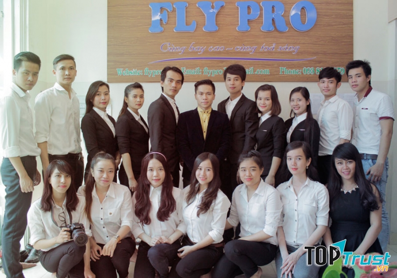 Công ty TNHH quảng cáo truyền thông giải trí FLYPRO