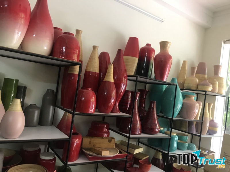 Công Ty TNHH Sản Xuất Bao Bì Và Kinh Doanh Thương Mại T&H