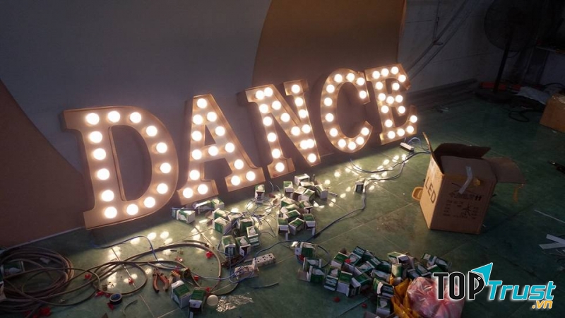 Công ty TNHH Sản Xuất Quảng Cáo Trọng Tín