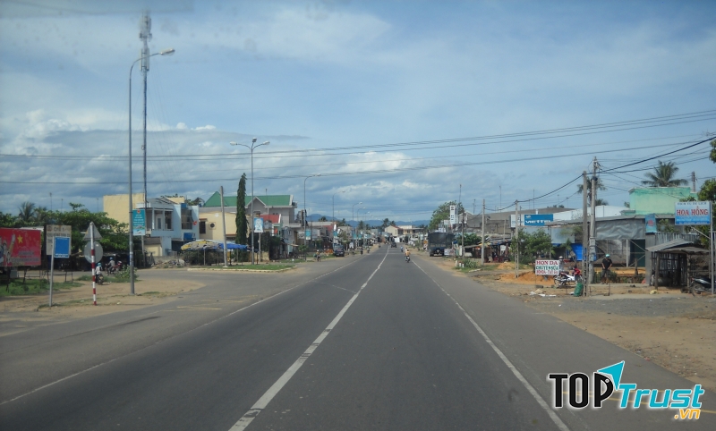 Công Ty TNHH SX TM Xây Dựng Vạn Phước Thành