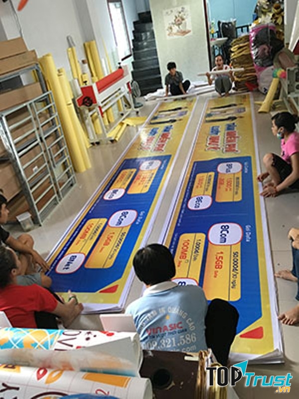 Gia công banner ngang cho Mobifone