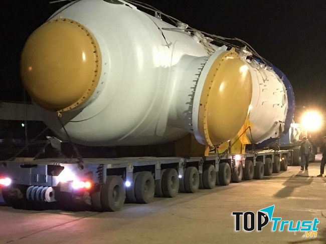 Ngay từ khi mới thành lập An Phú đã đầu tư một đội xe với nhiều chủng loại khác nhau nhằm đáp ứng nhu cầu vận chuyển của chủ hàng