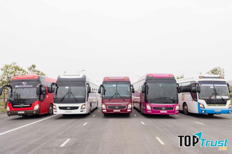 Xe du lịch Linh An.