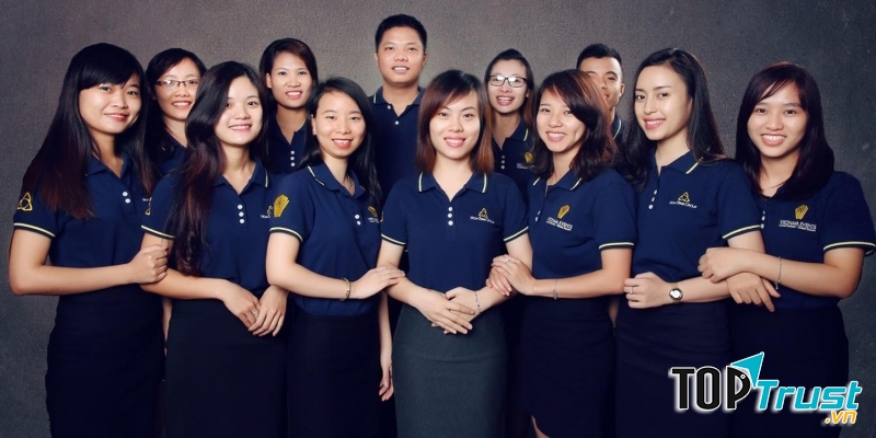 CÔNG TY TNHH THƯƠNG MẠI VIETUNI - TINH HOA TRANG PHỤC VIỆT