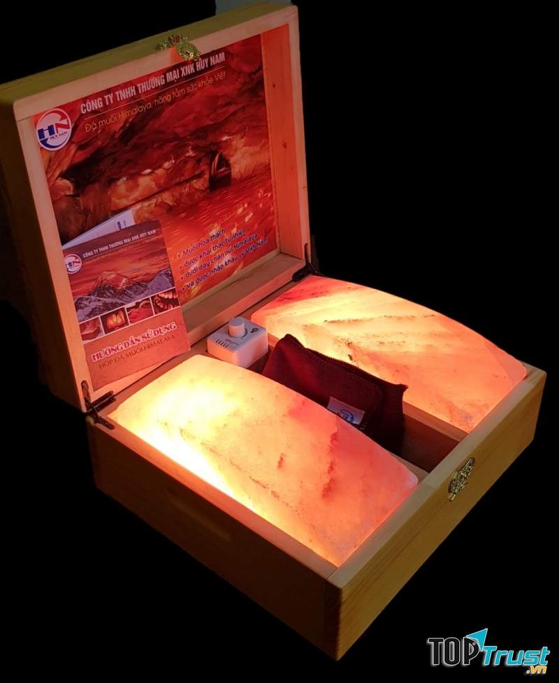 Đá muối massage chân của Công ty TNHH Thương mại XNK Huy Nam (Nguồn: Website: damuoihuynam.com)