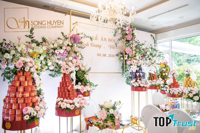 Công ty TNHH tổ chức sự kiện cưới hỏi Song Huyền.