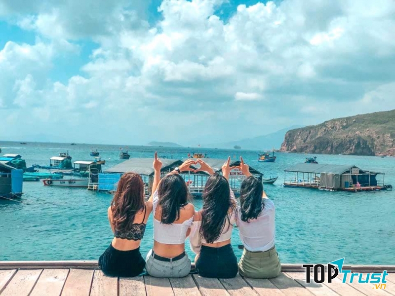 Công ty TNHH Vietwind Travel
