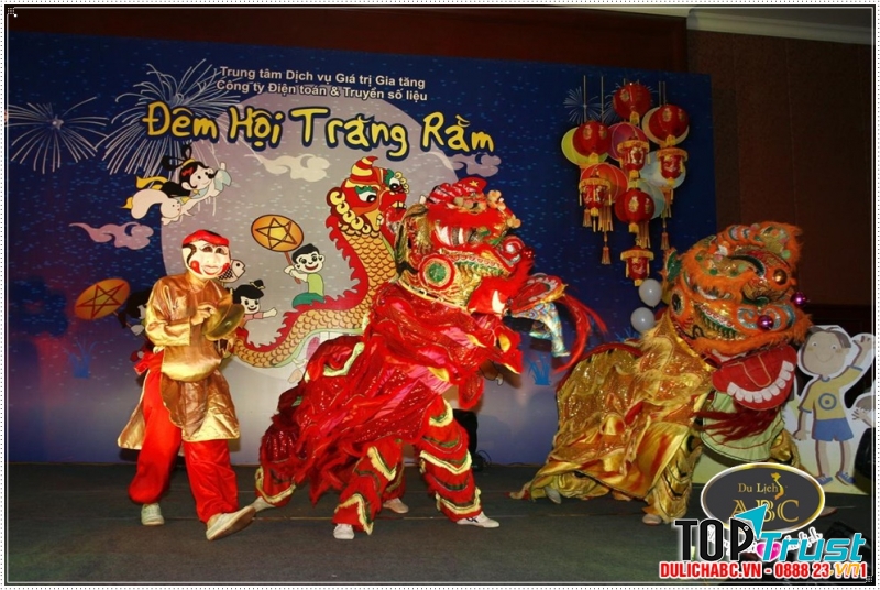 Với nhiều năm kinh nghiệm tổ chức sự kiện trung thu Công ty tổ chức sự kiện ABC sẽ mang lại cho bạn một chương trình mới lạ, độc đáo, vô cùng vui nhộn và thú vị giành cho các bé