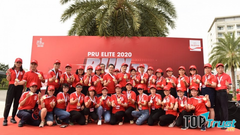 Công ty tổ chức sự kiện & du lịch Cyber Show