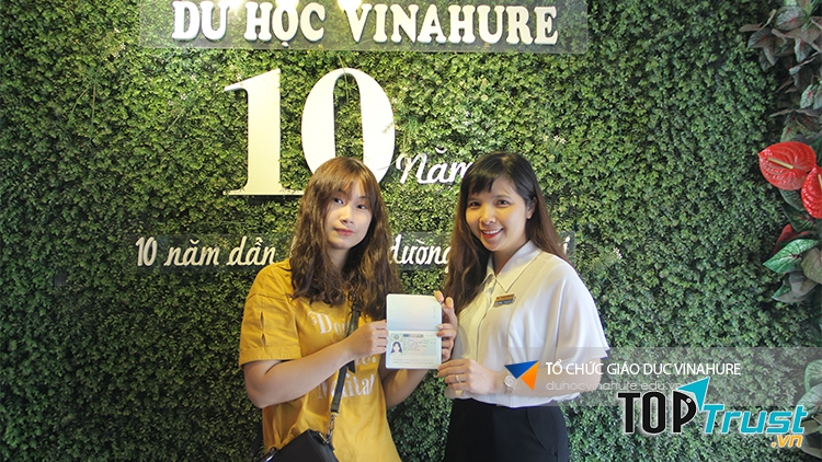 Công ty tư vấn du học Vinahure