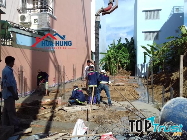 Công ty xây dựng Hòa Hưng